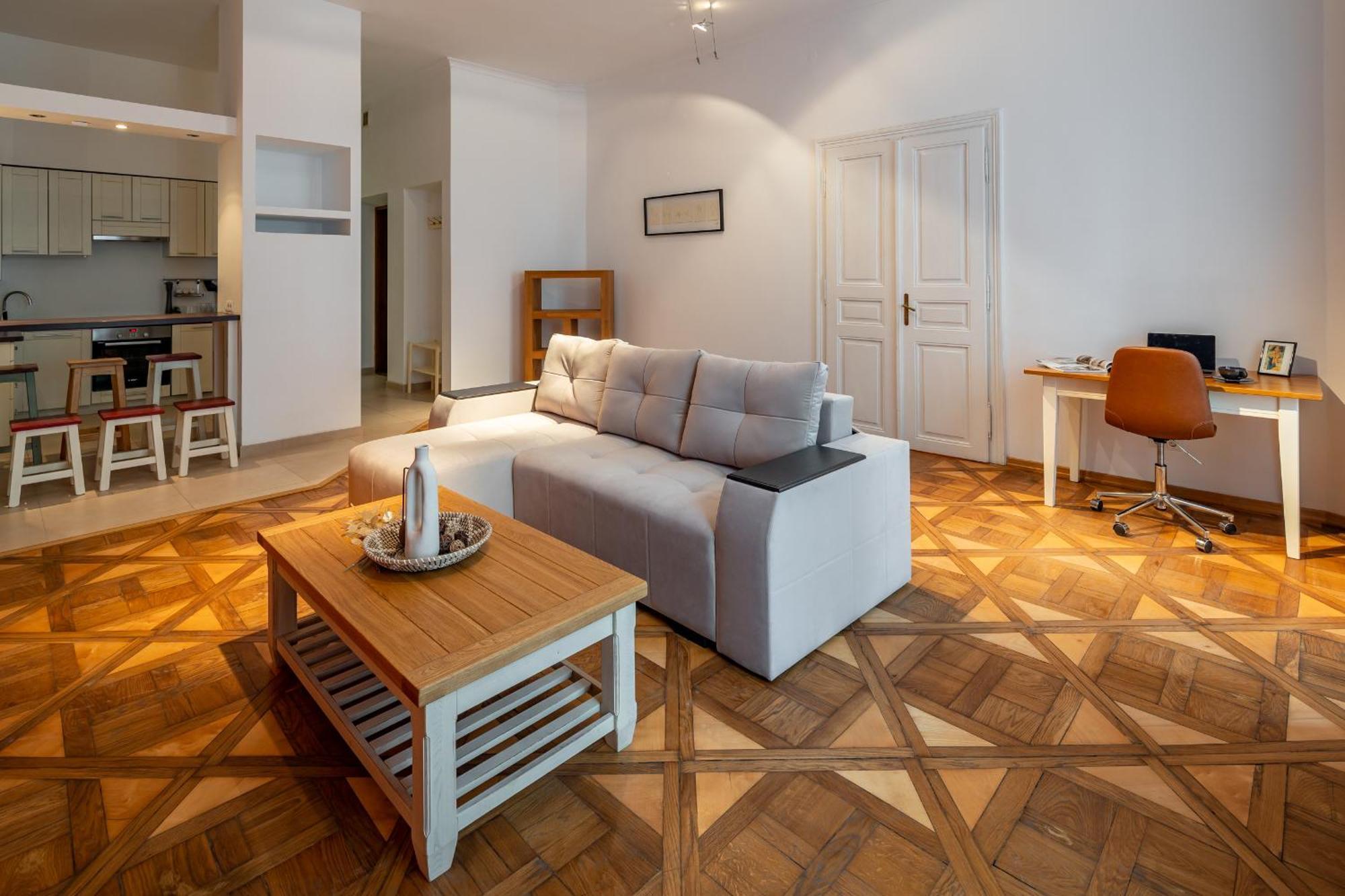 Apartamento Romari Площа Ринок 28 Leópolis Exterior foto